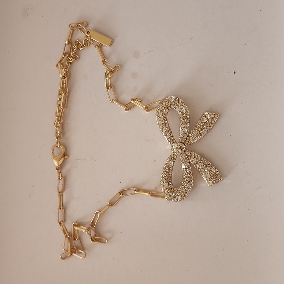 Jewelry - Bow gem necklace!